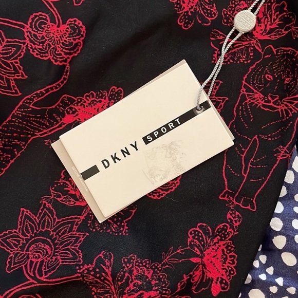 DKNY Sport Sumatra Printed High-Waist Leggings - Picture 8 of 9